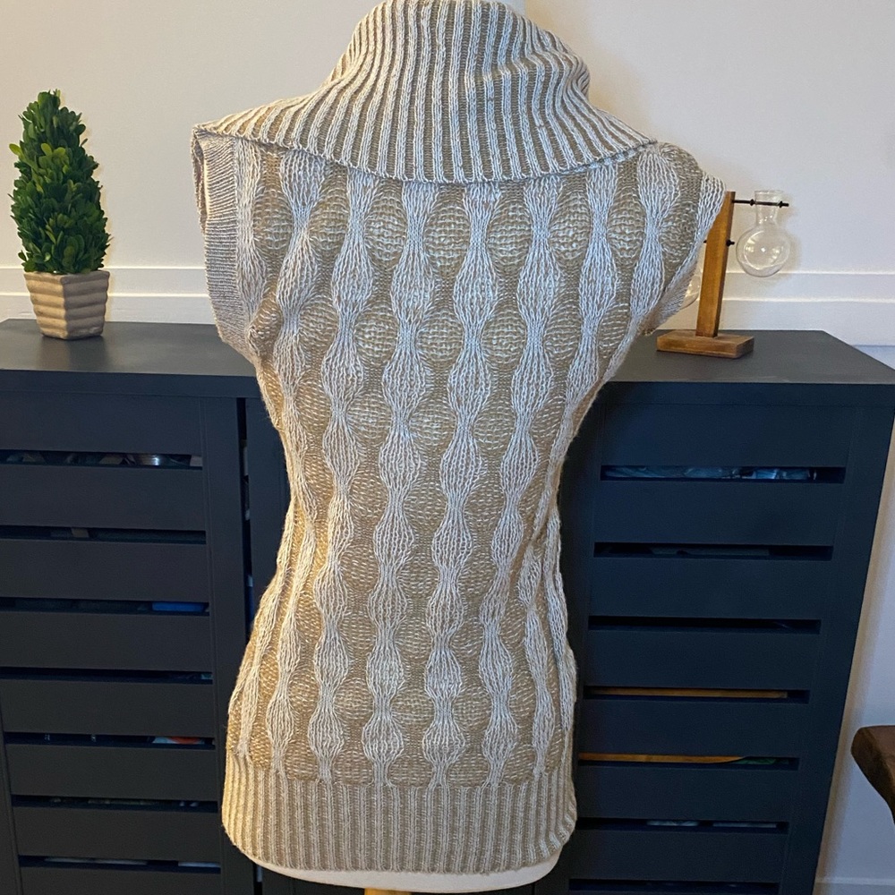 Oversized turtleneck chunky cable sweater camel XS - Picture 3 of 4